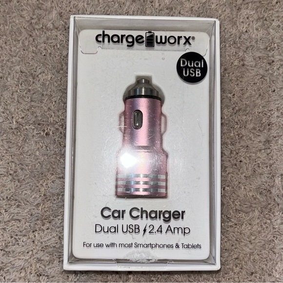 charge worx Other - Pink Dual USB Car Charger
